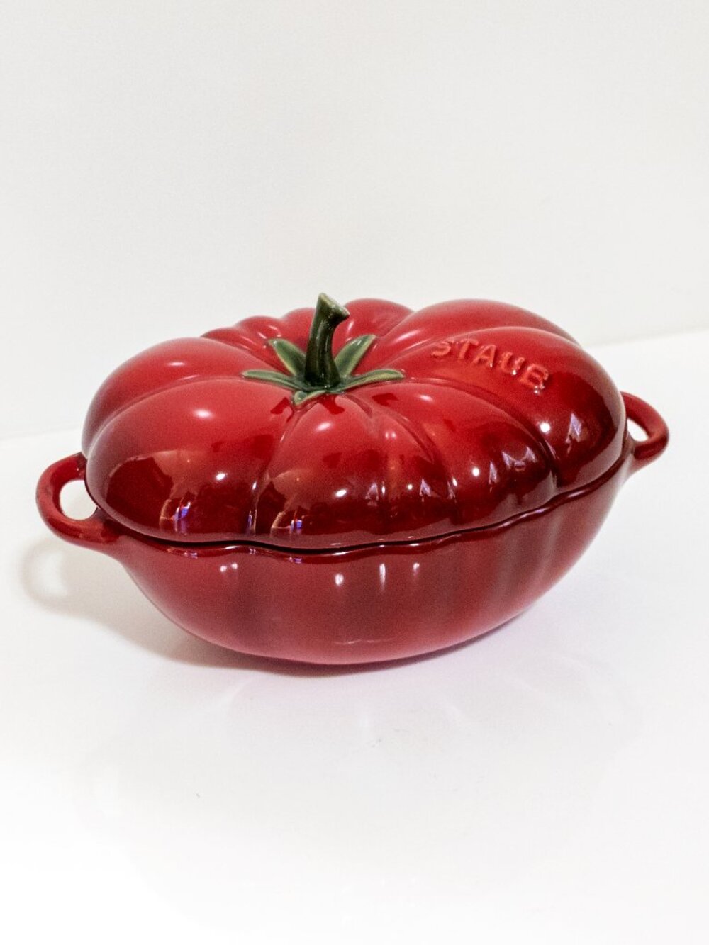 Staub 40511-855 Ceramics Petite Tomato Cocotte 16-oz Cherry Porcelain Oven Safe